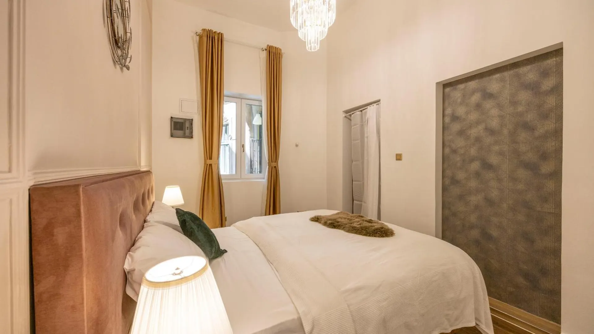 Exclusive Downtown Quentin Residence By Prestige Homes Budapest Ungheria