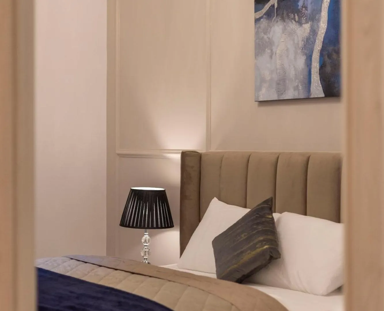 Exclusive Downtown Quentin Residence By Prestige Homes Budapest Appartamento