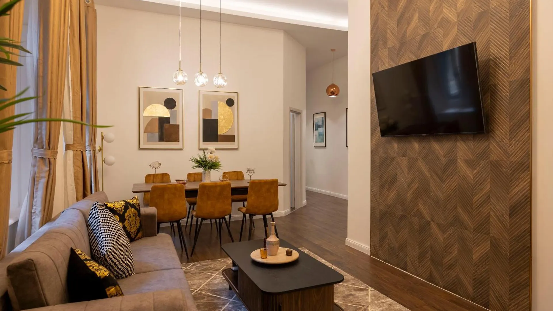 Exclusive Downtown Quentin Residence By Prestige Homes Будапешт 0*,