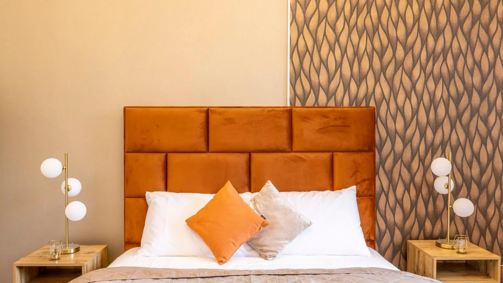 Апартаменты Exclusive Downtown Quentin Residence By Prestige Homes Будапешт