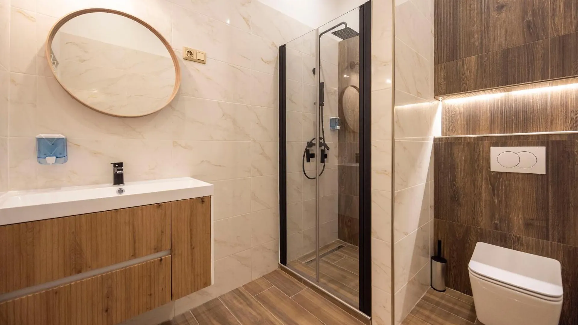 Апартаменты Exclusive Downtown Quentin Residence By Prestige Homes Будапешт Венгрия
